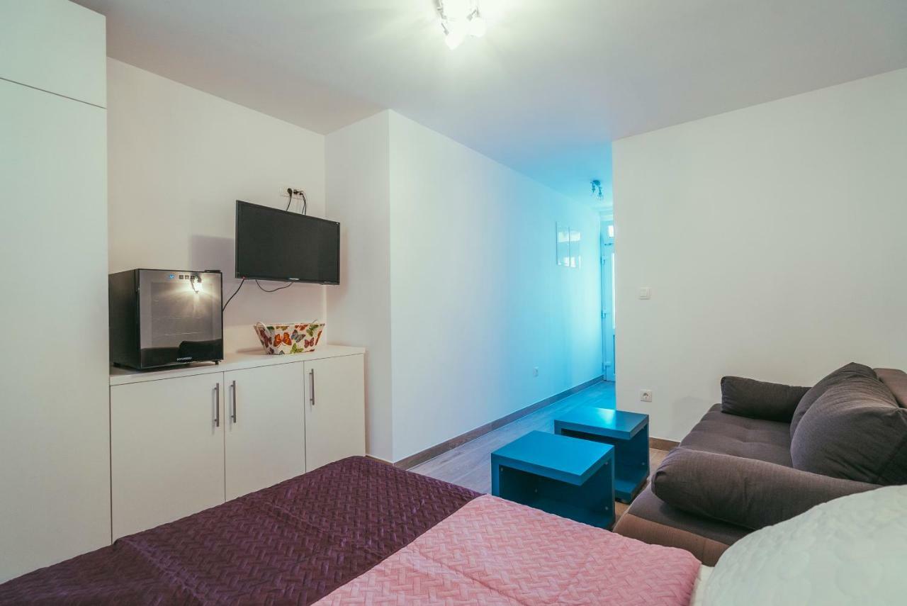Villa Relax Veliki Drvenik Esterno foto
