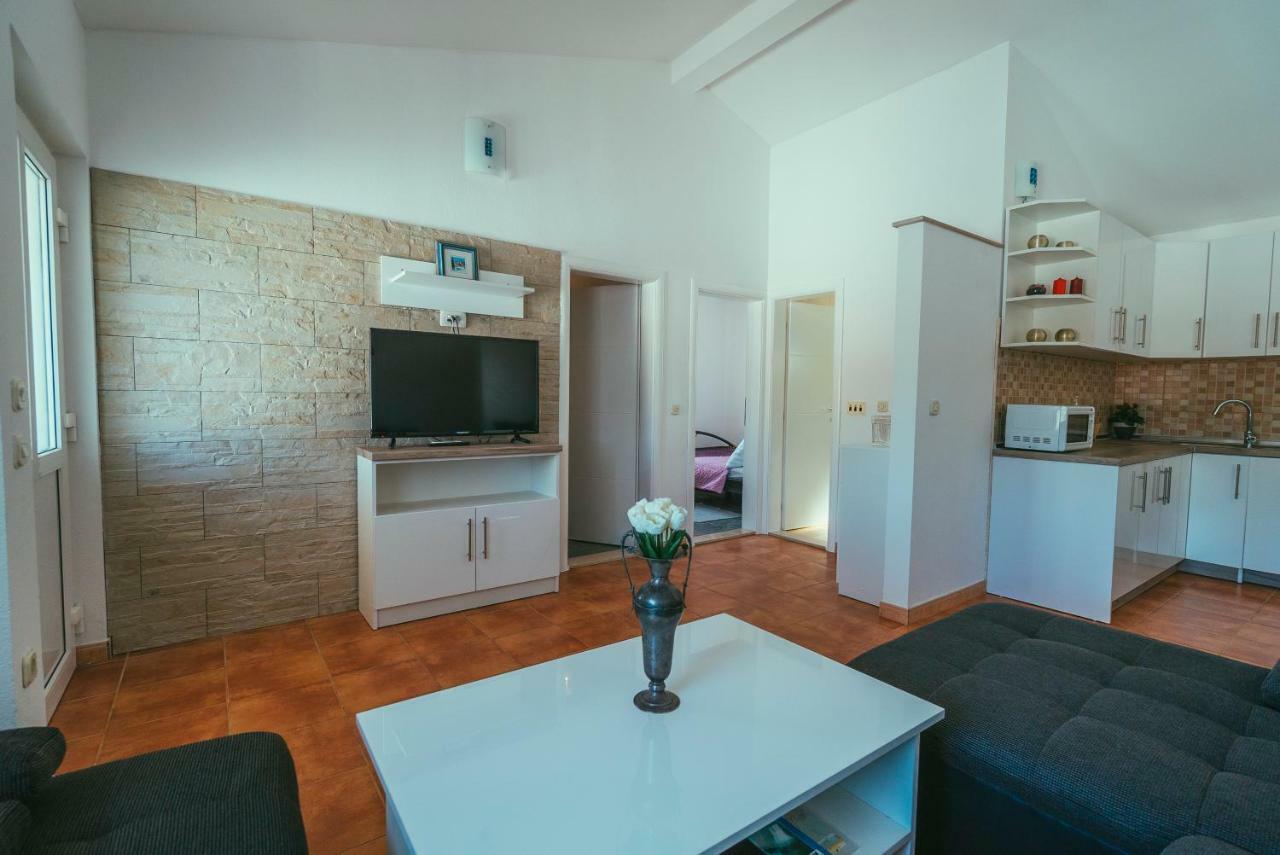 Villa Relax Veliki Drvenik Esterno foto